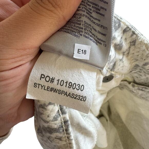 NYDJ Ami Skinny Snake Print Jeans Size 16W Gray White Slimming Cotton - Picture 8 of 8